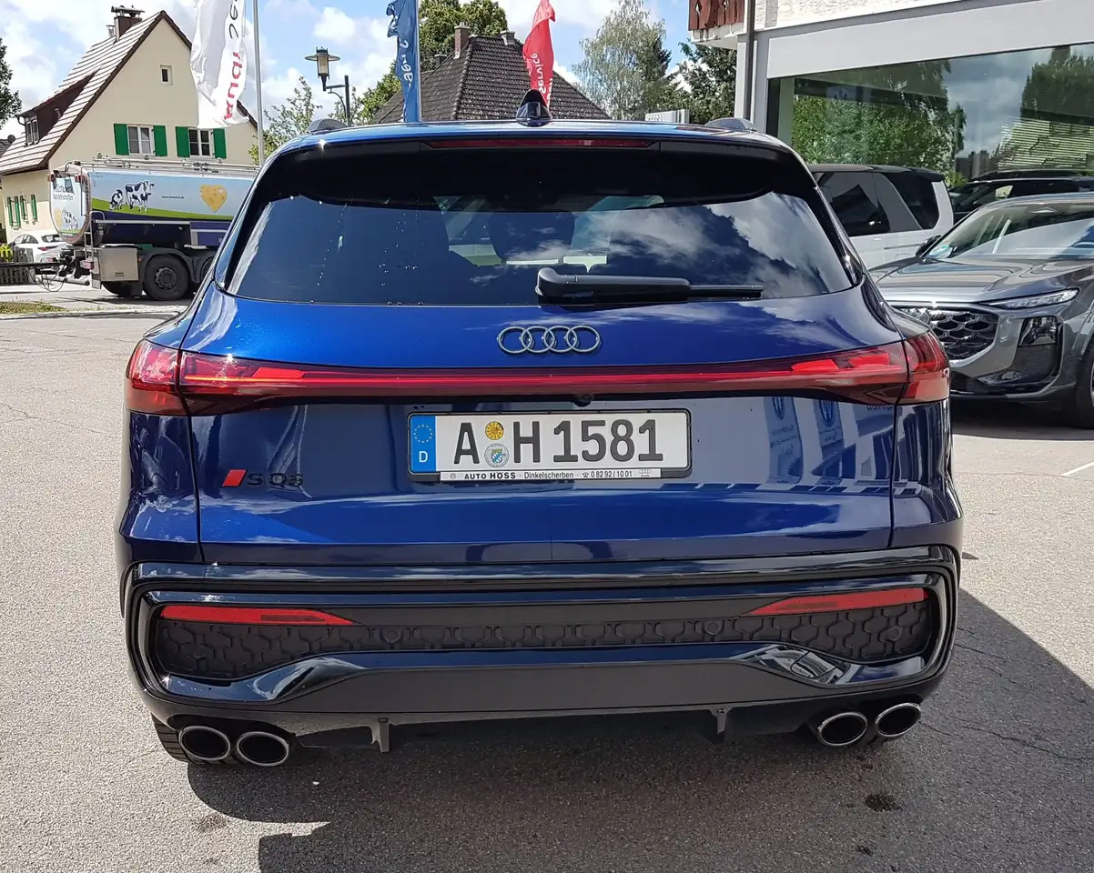 Audi SQ5 3