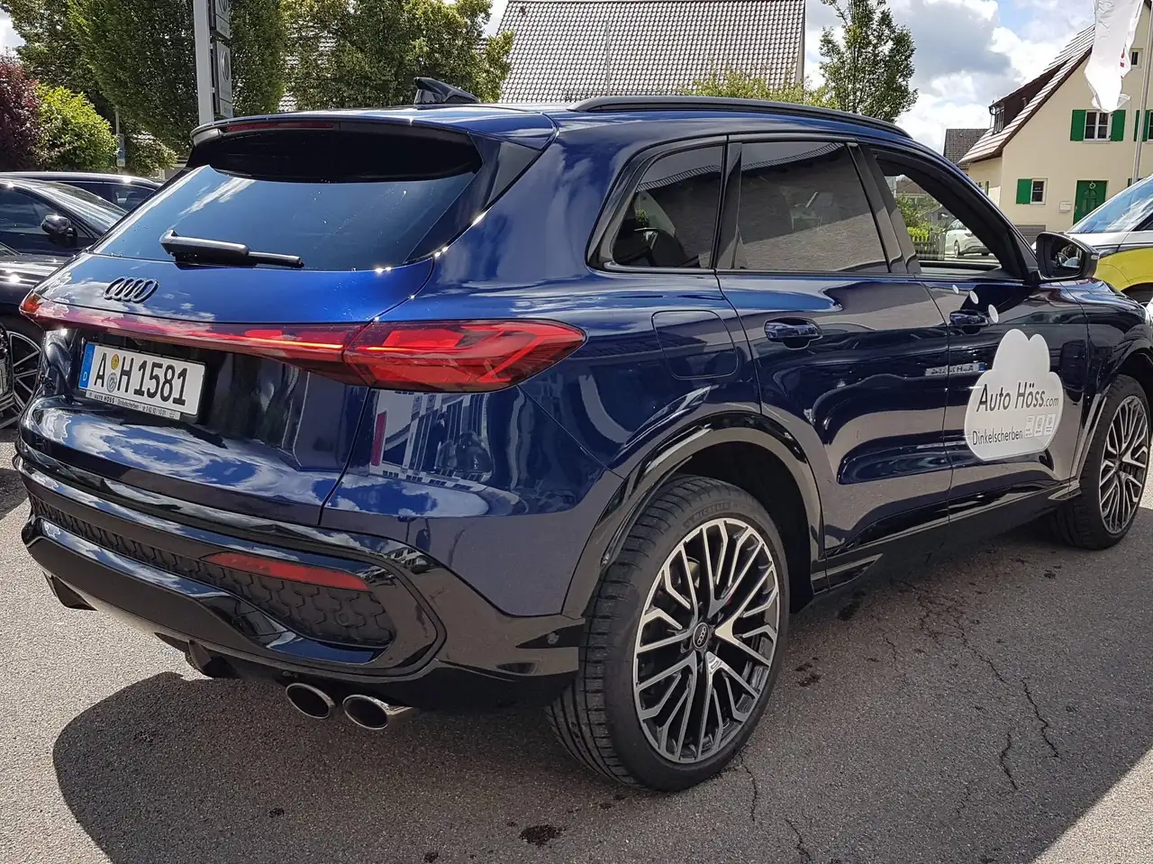 Audi SQ5 4