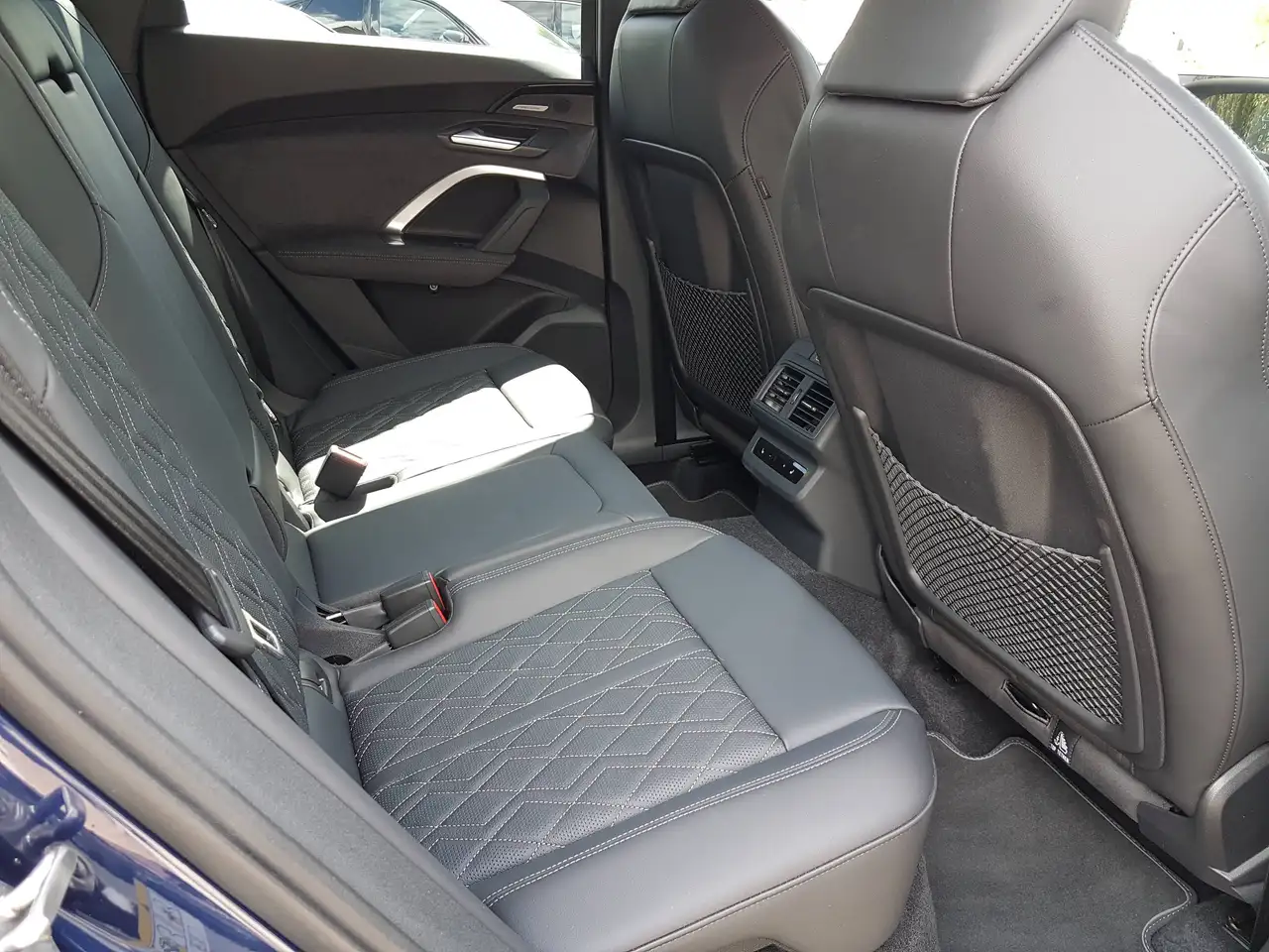 Audi SQ5 12