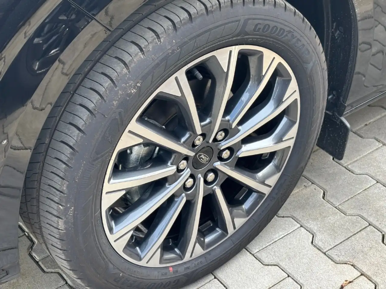Ford Tourneo 2