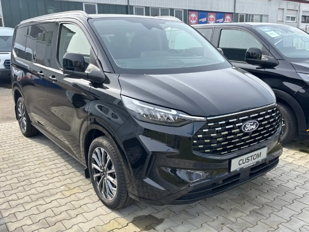 Ford Tourneo 15