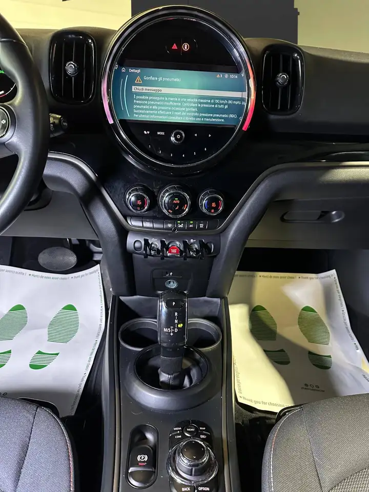 Mini Cooper 8