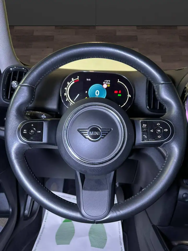 Mini Cooper 9