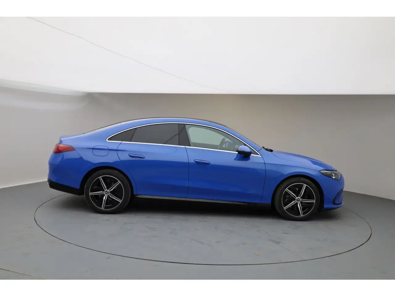 Mercedes-Benz CLA 200 6