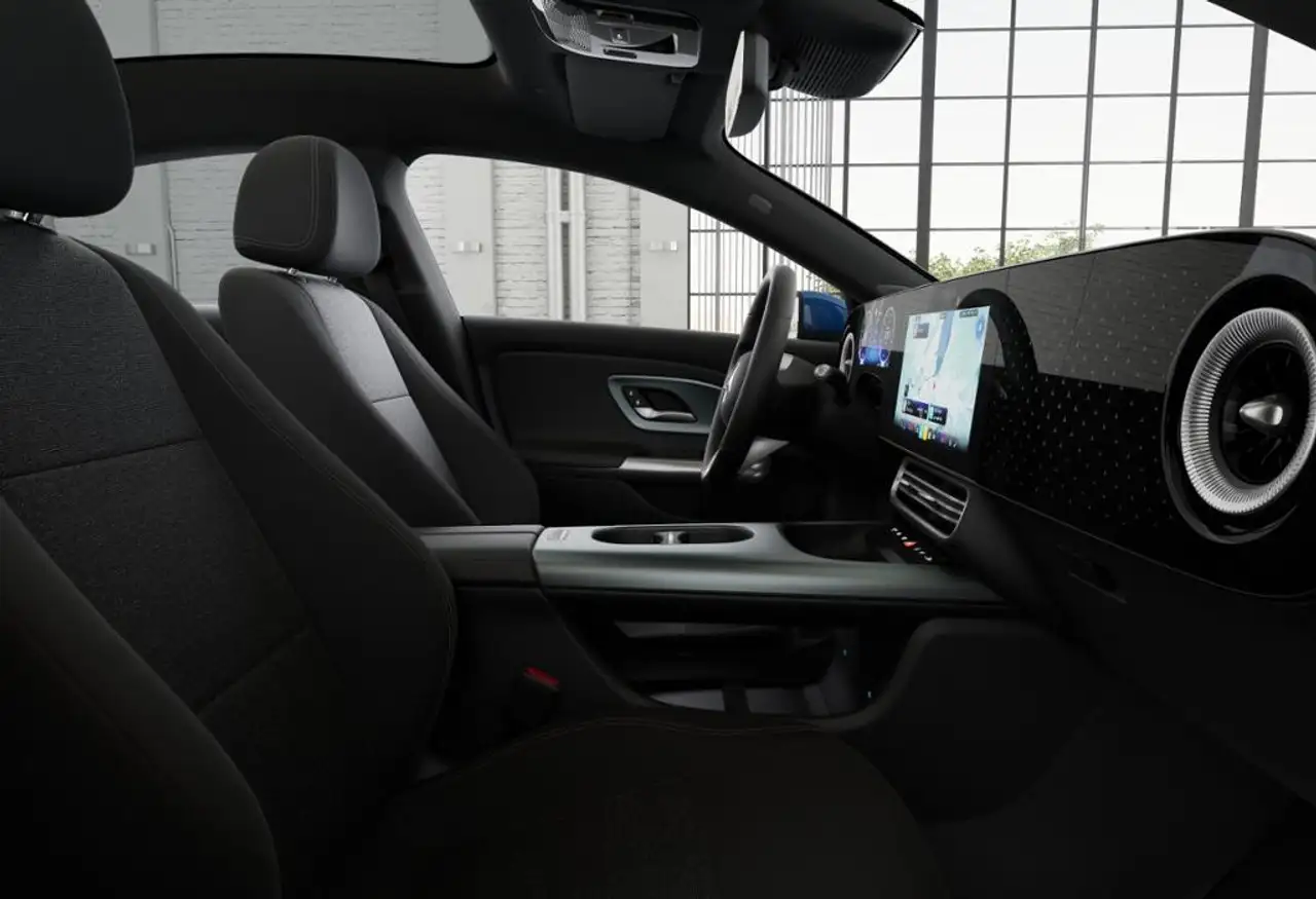 Mercedes-Benz CLA 200 9