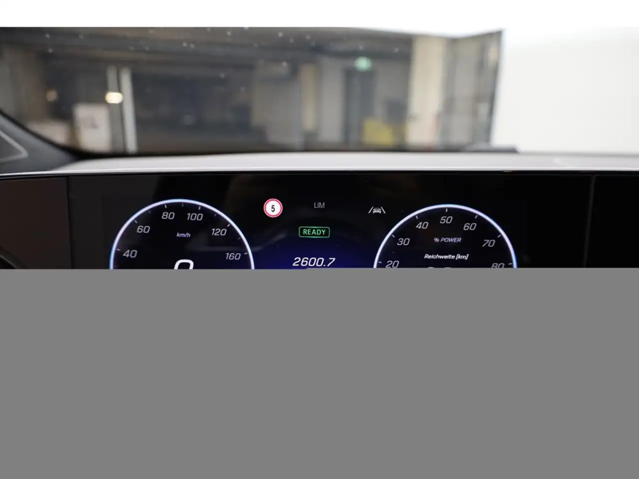 Mercedes-Benz CLA 200 12