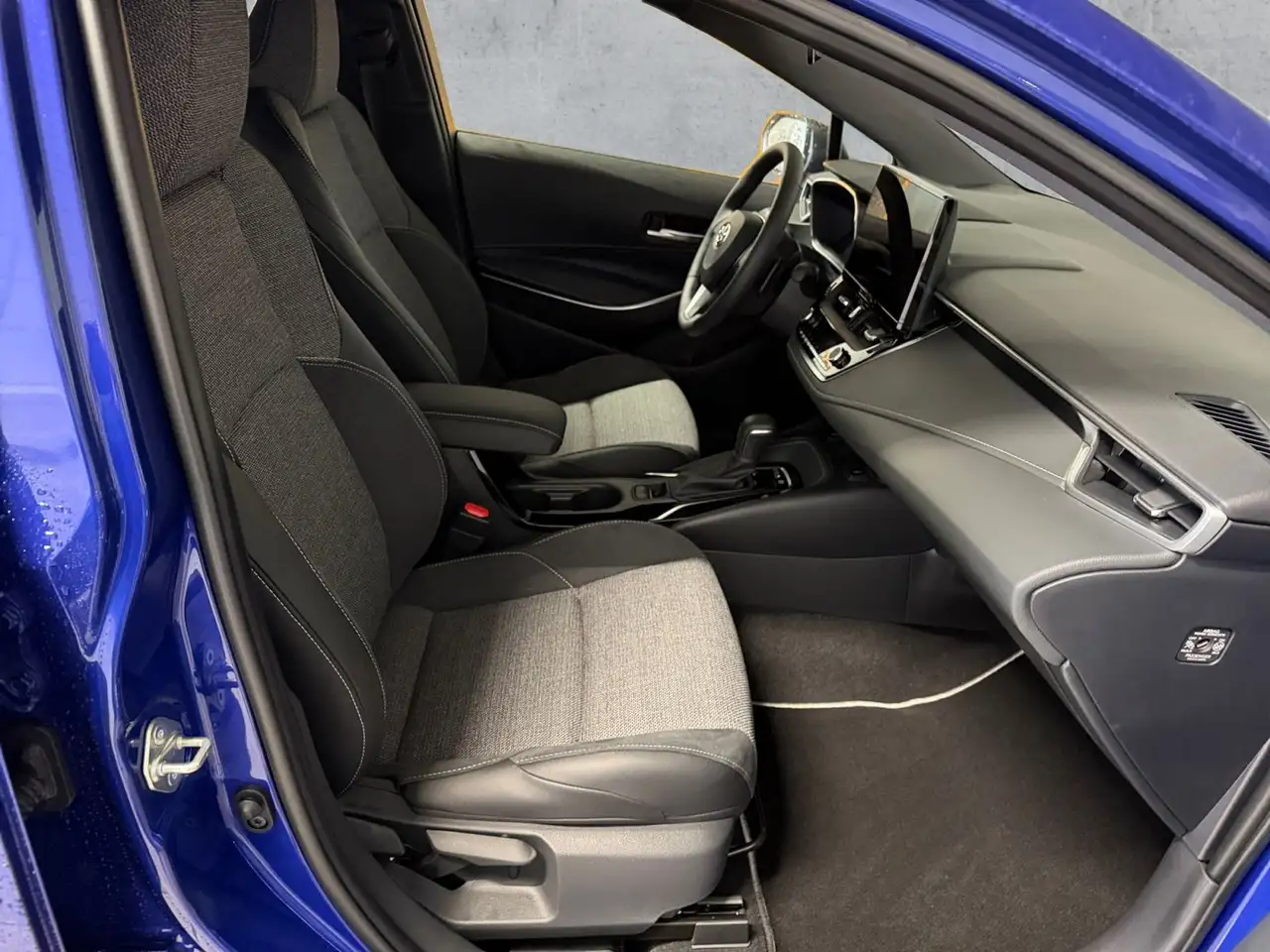 Toyota Corolla 13