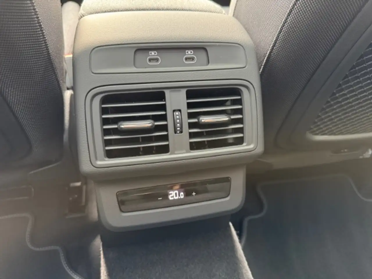 Audi Q5 4