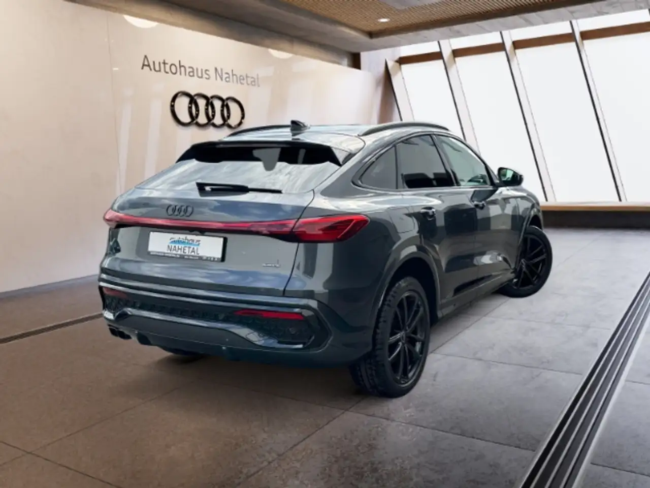 Audi Q5 5