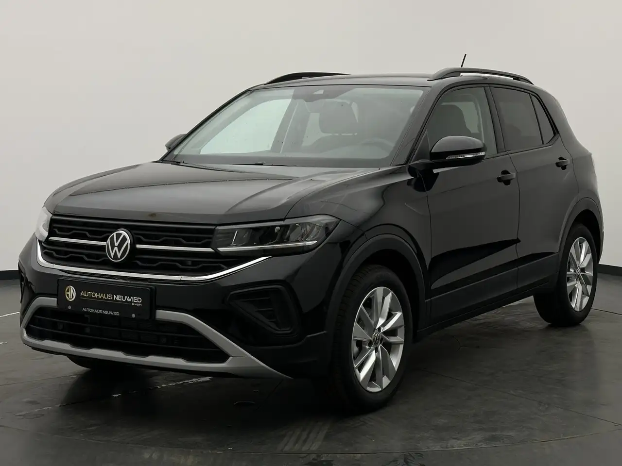 Volkswagen T-Cross 2