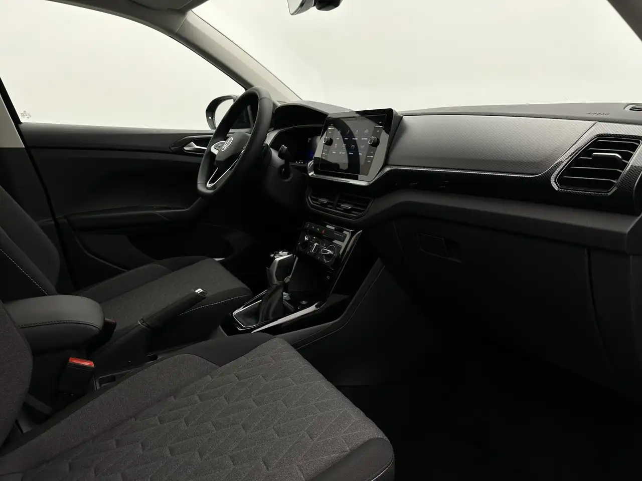 Volkswagen T-Cross 14