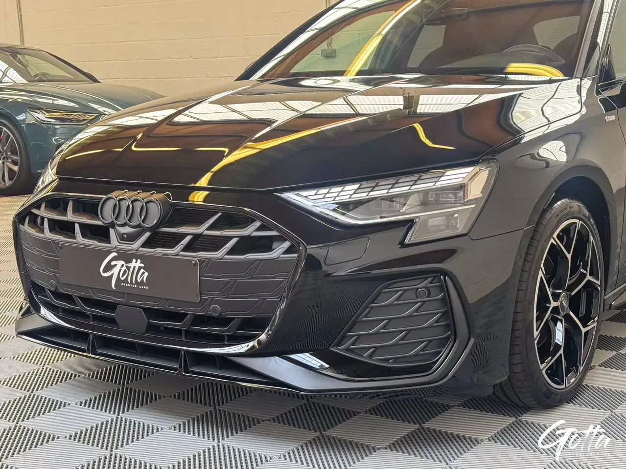 Audi A3 8