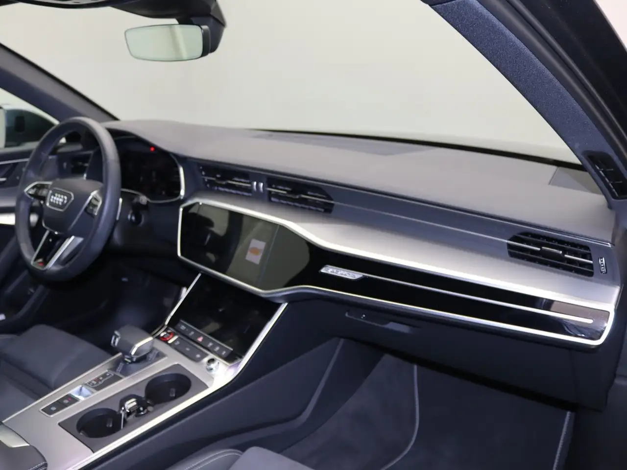 Audi S6 9