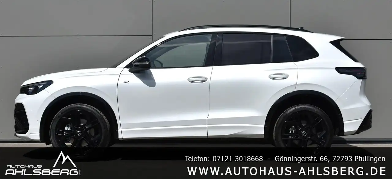 Volkswagen Tiguan 9