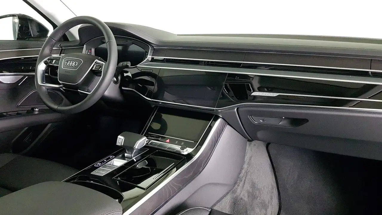 Audi A8 50 6