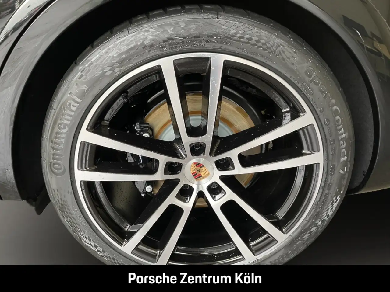 Porsche Cayenne 11