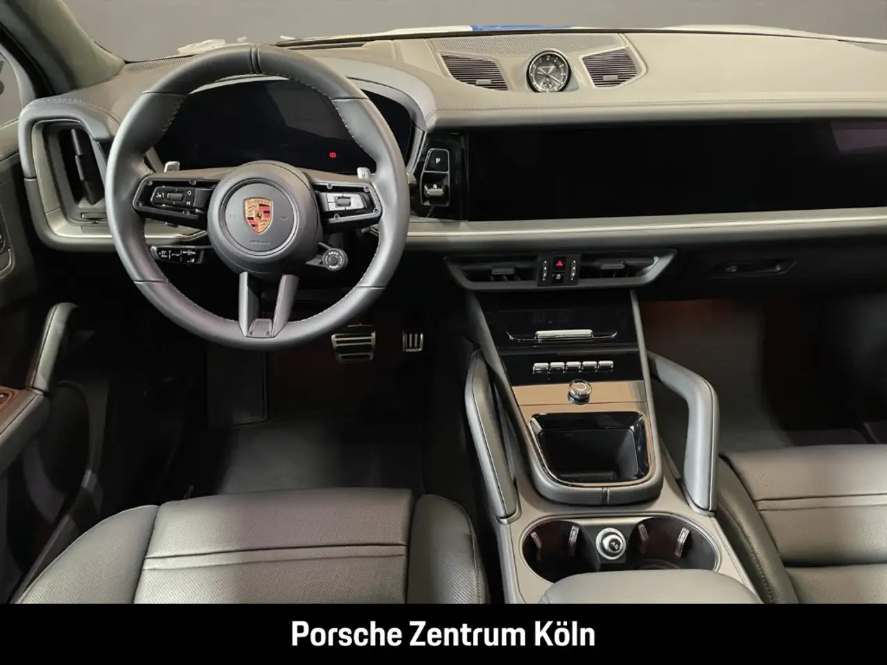 Porsche Cayenne 14