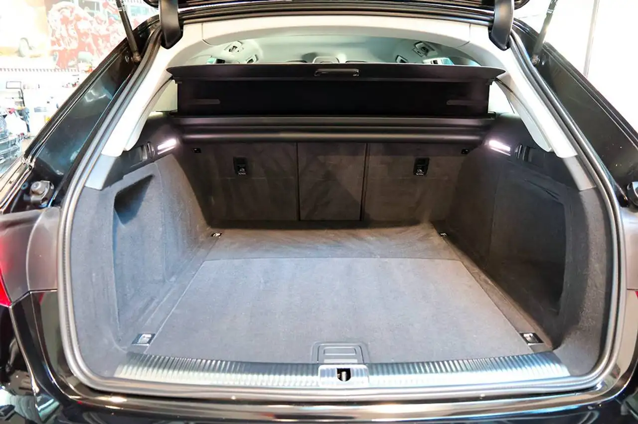 Audi A4 35 12