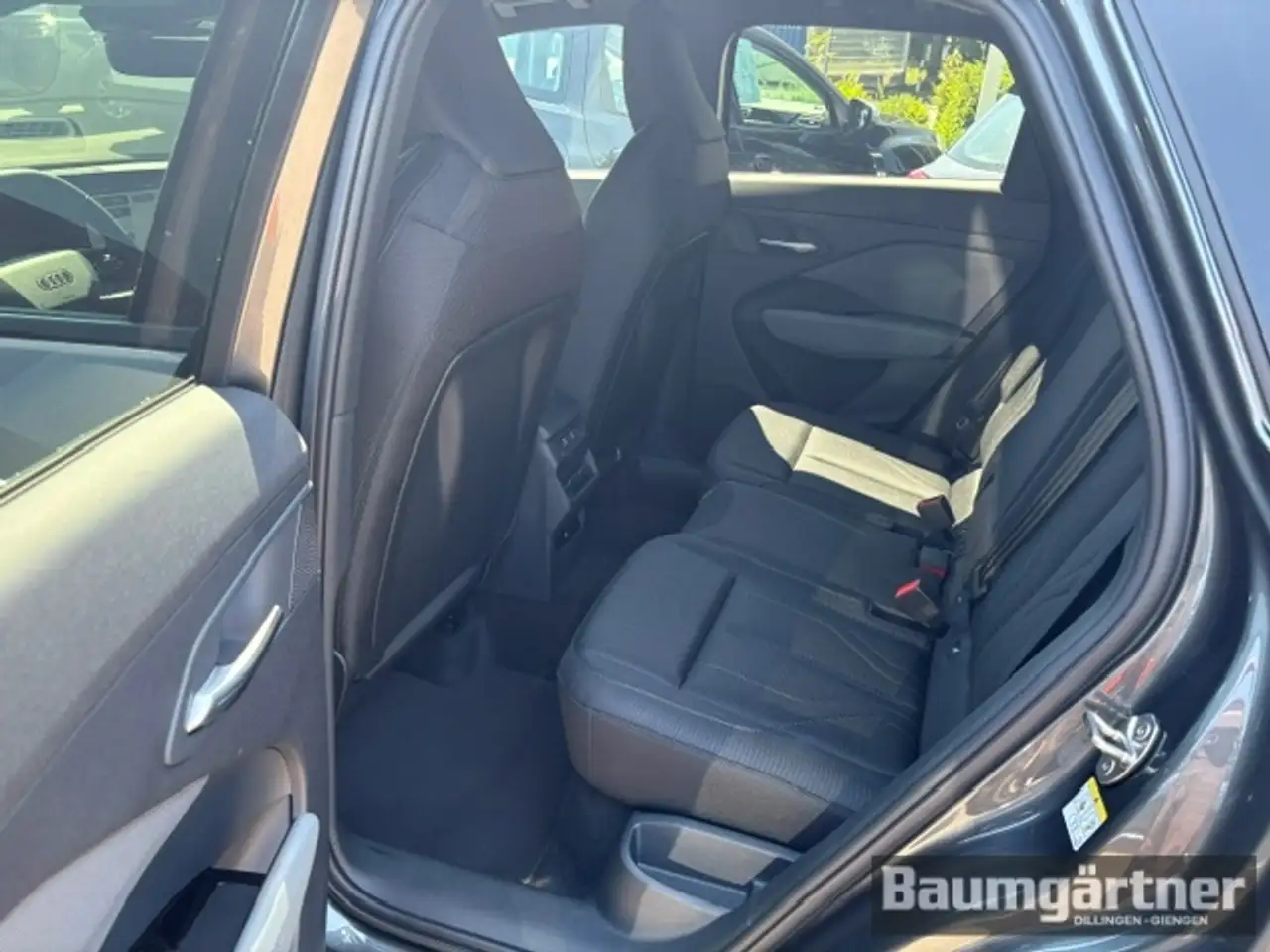 Audi Q3 35 10