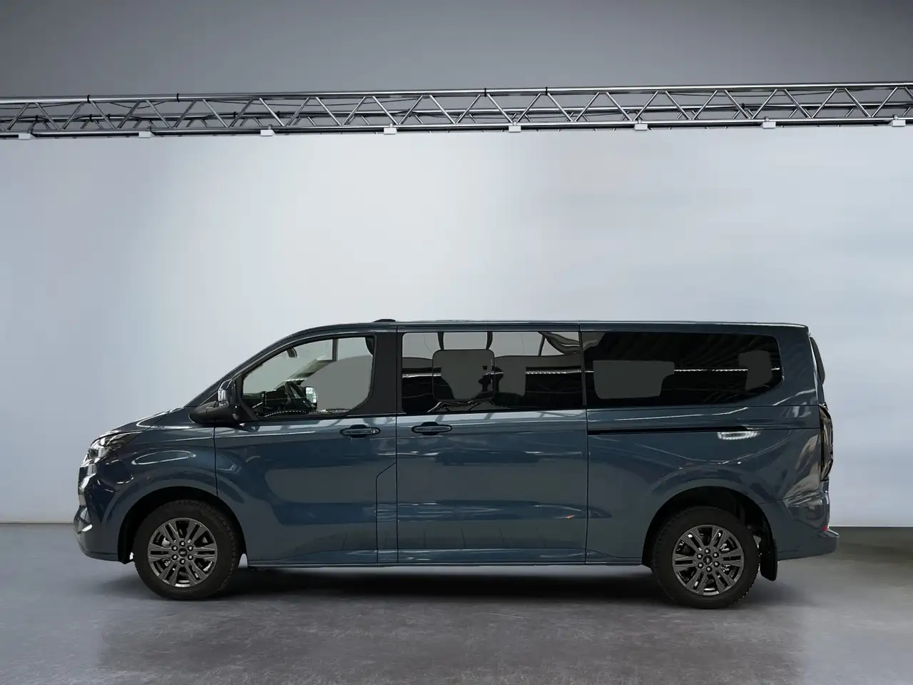 Ford Tourneo 3