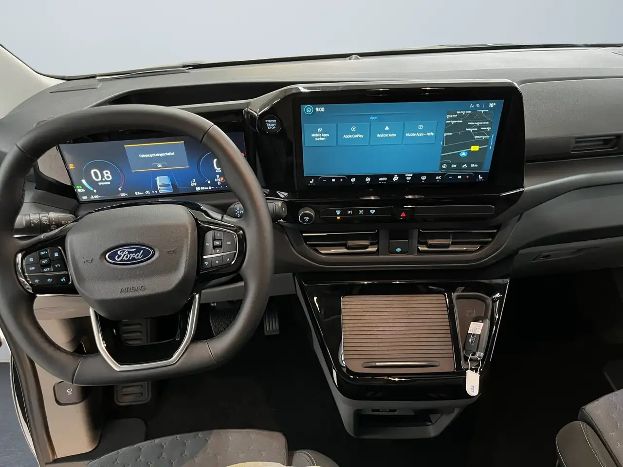 Ford Tourneo 8