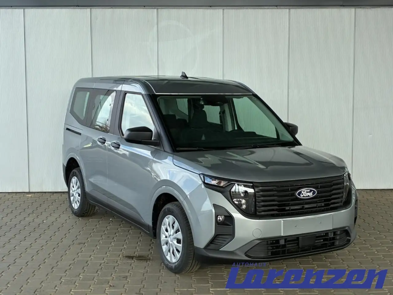 Ford Tourneo 4