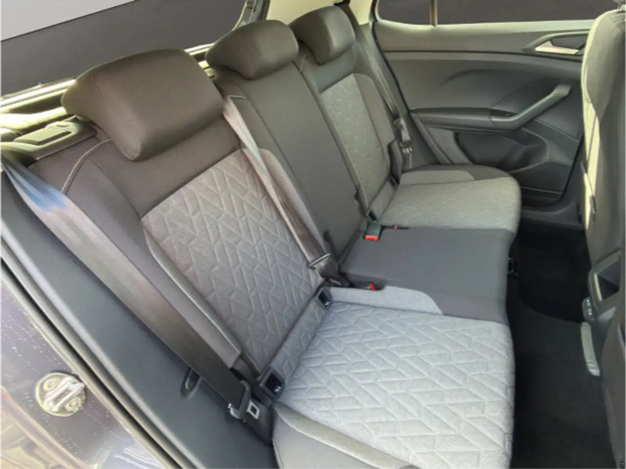 Volkswagen T-Cross 15