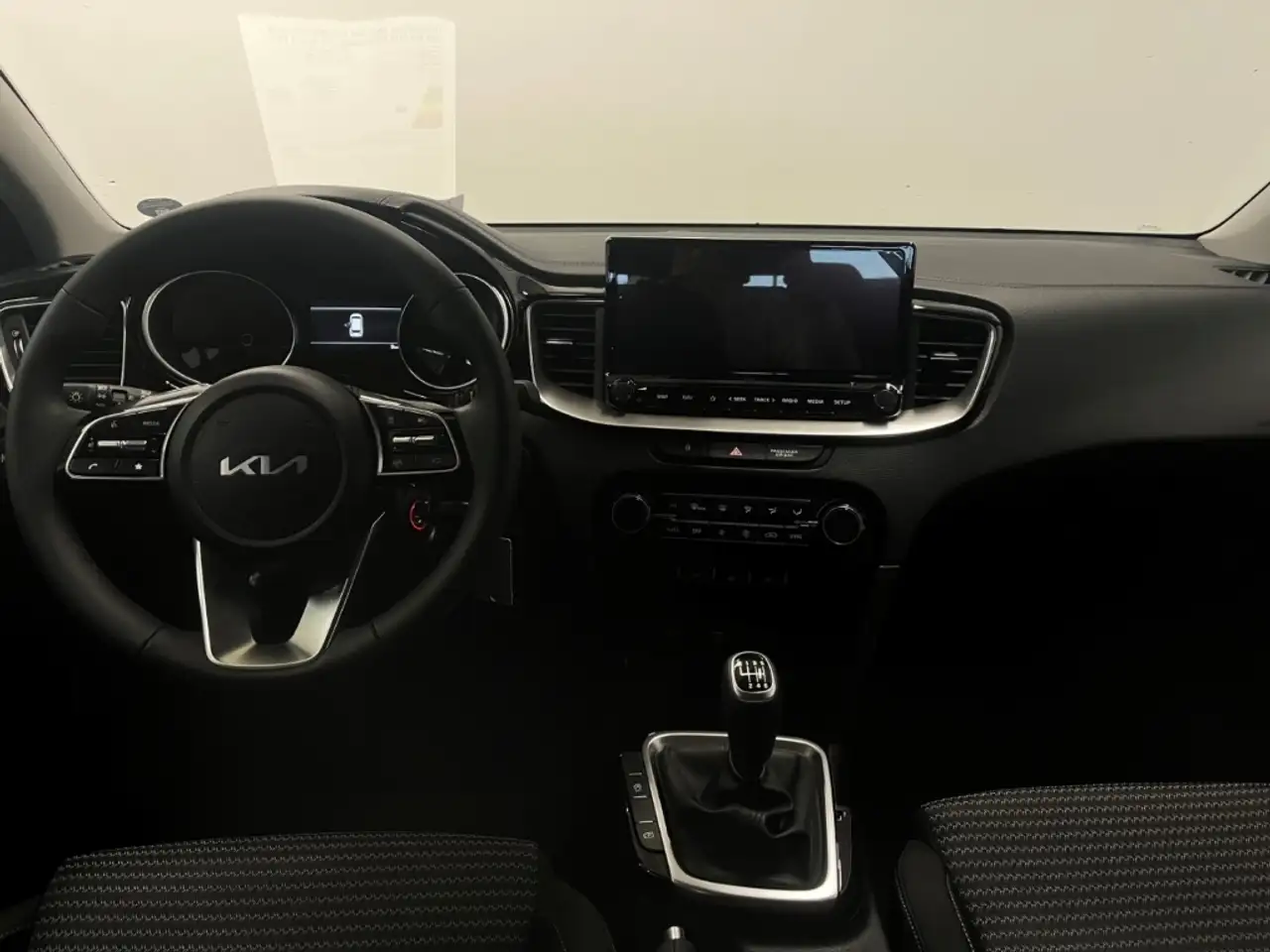Kia Ceed 10