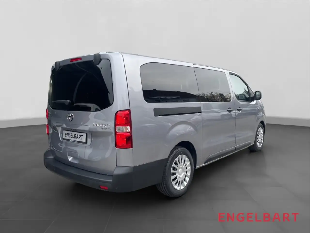 Toyota Proace 4