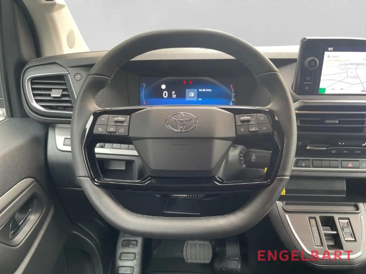 Toyota Proace 8