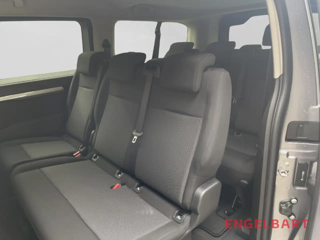 Toyota Proace 12