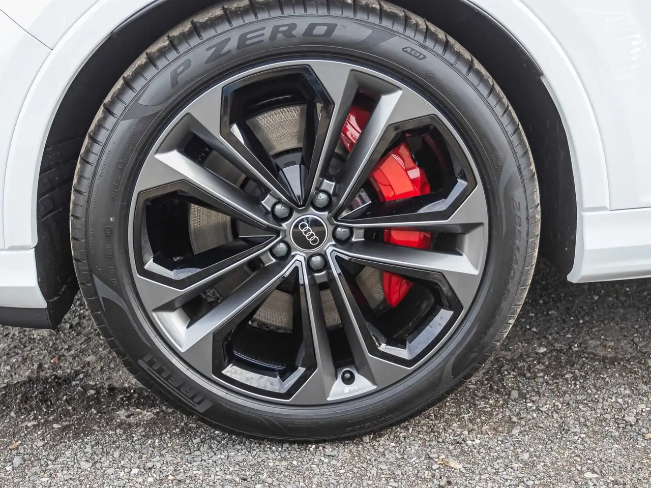 Audi Q7 8