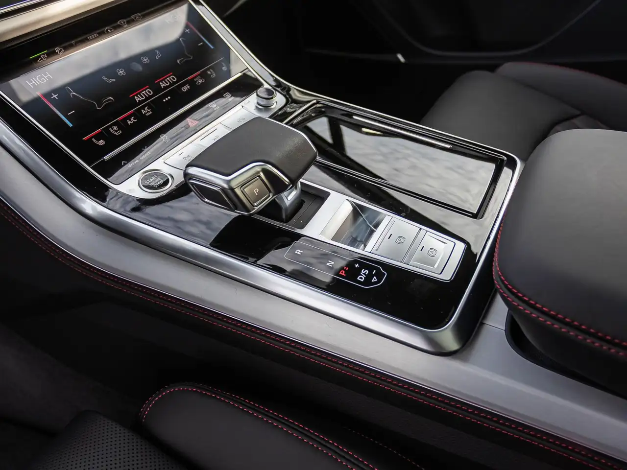 Audi Q7 13