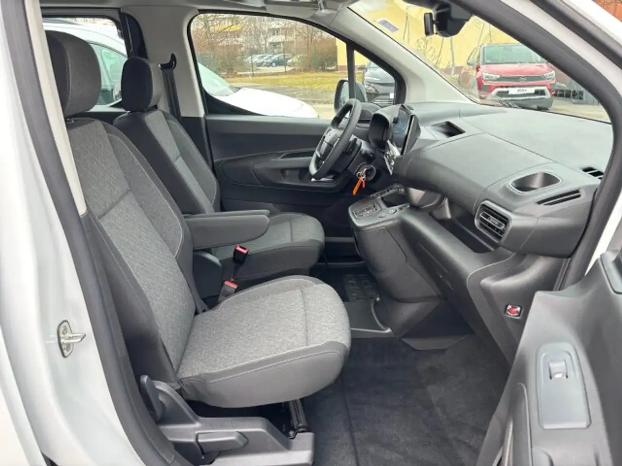 Opel Combo 10