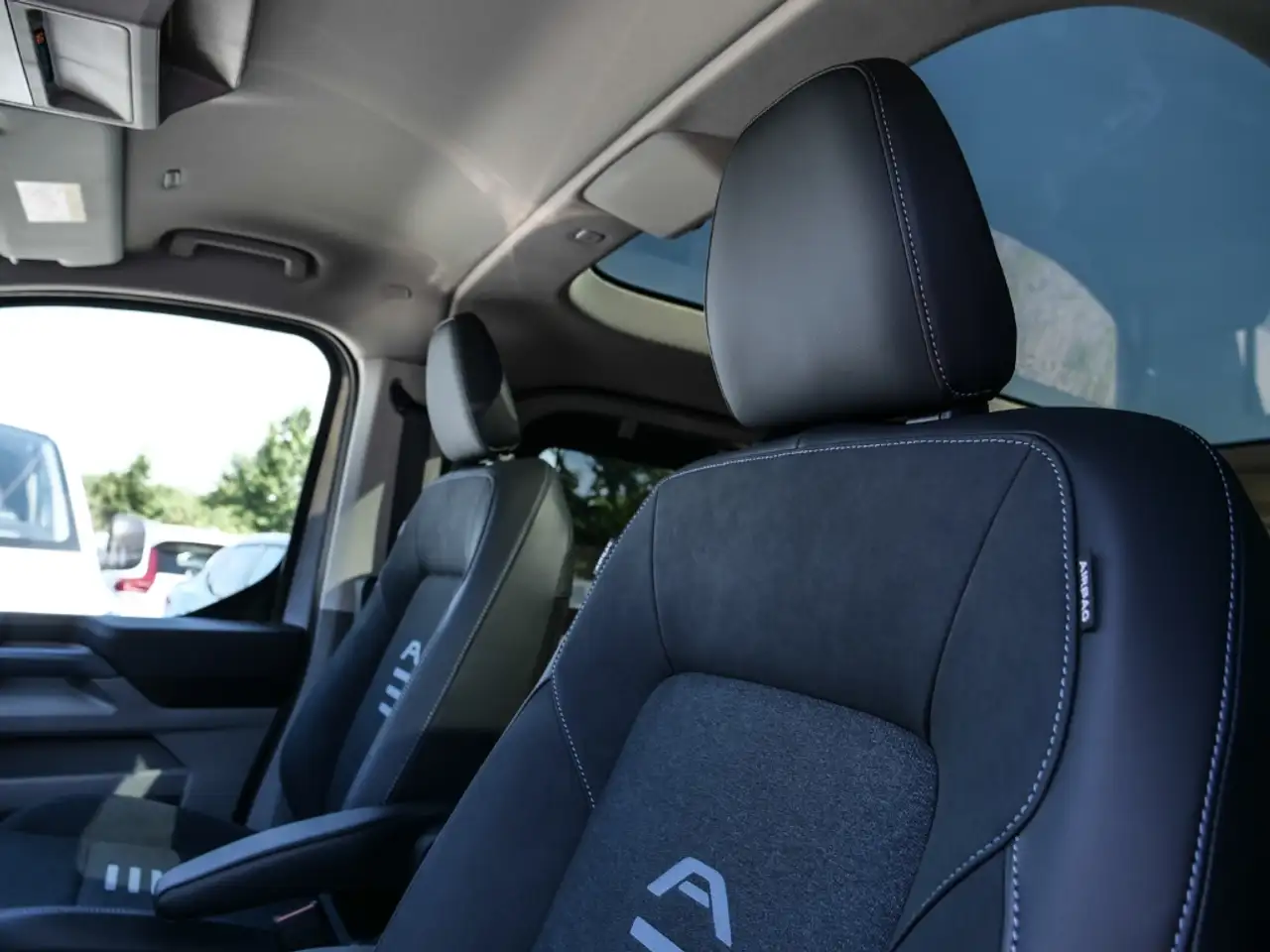 Ford Tourneo 7