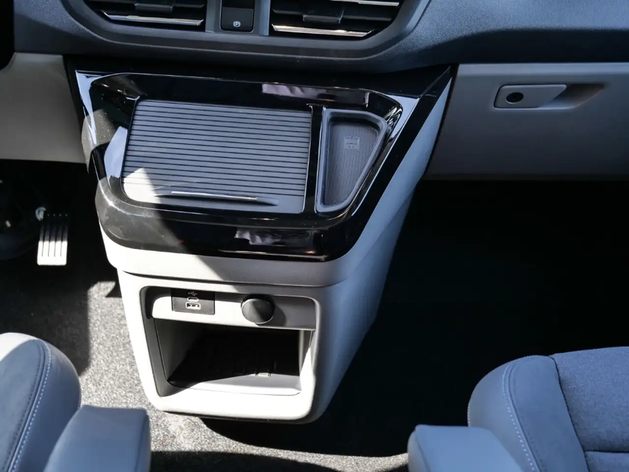 Ford Tourneo 12