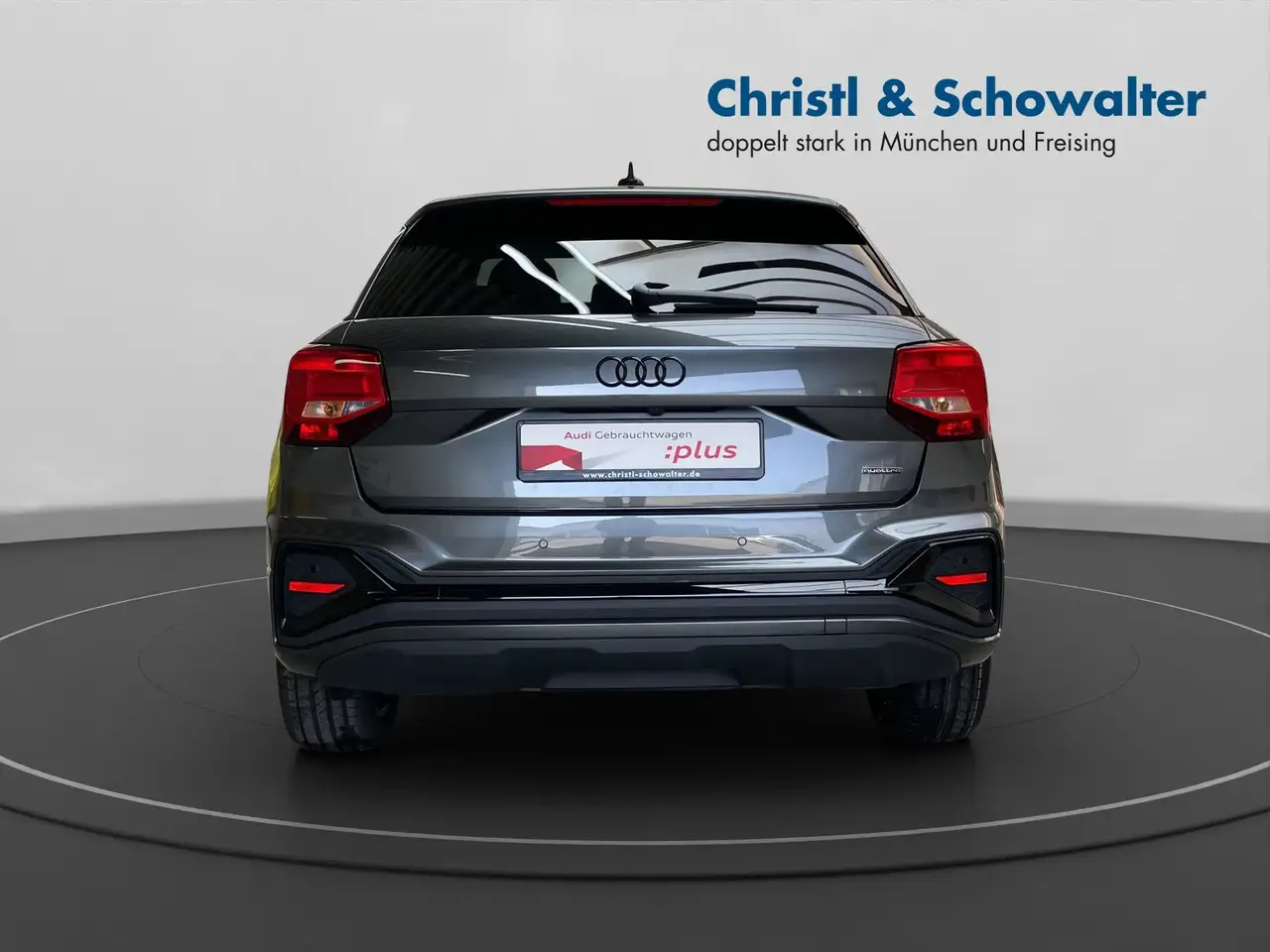 Audi Q2 5
