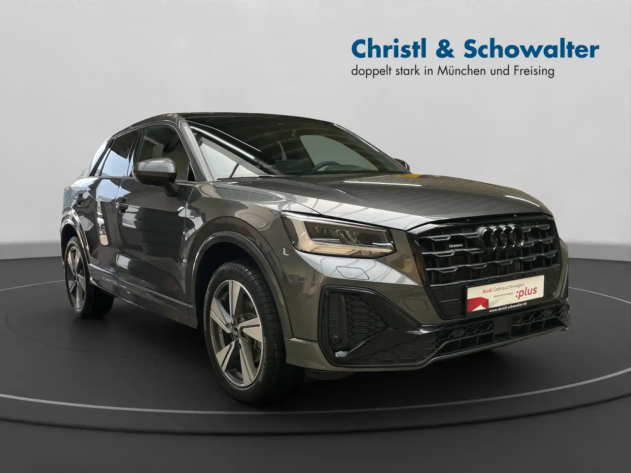 Audi Q2 8