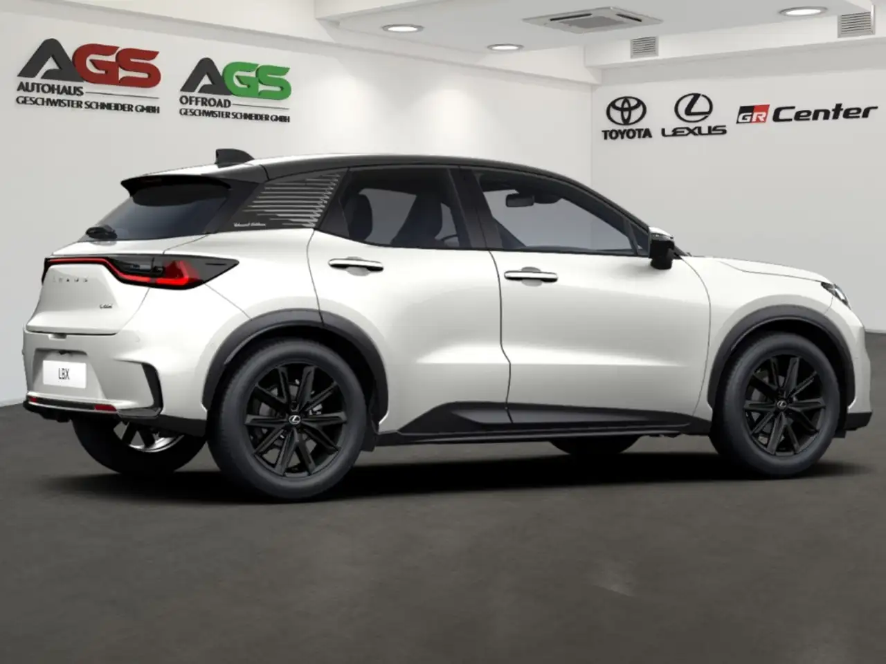 Lexus LBX 5