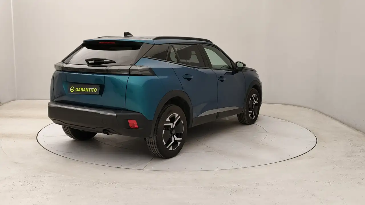 Peugeot 2008 5