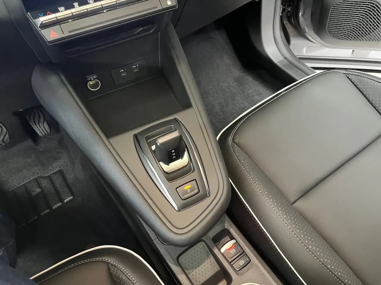 Mitsubishi Grandis 9