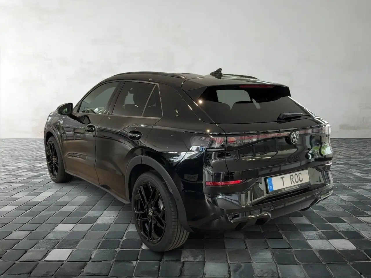 Volkswagen T-Roc 3