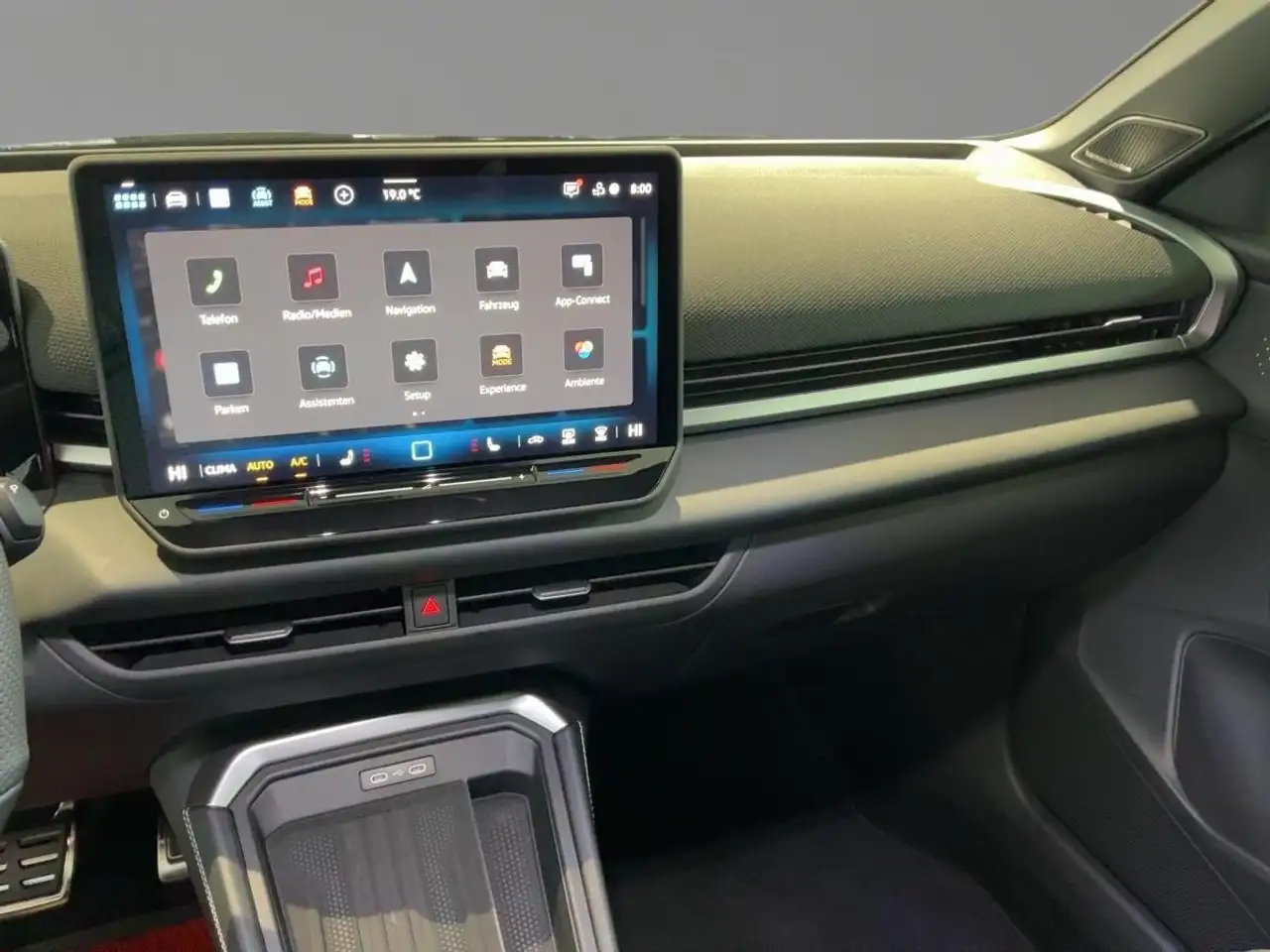 Volkswagen T-Roc 11