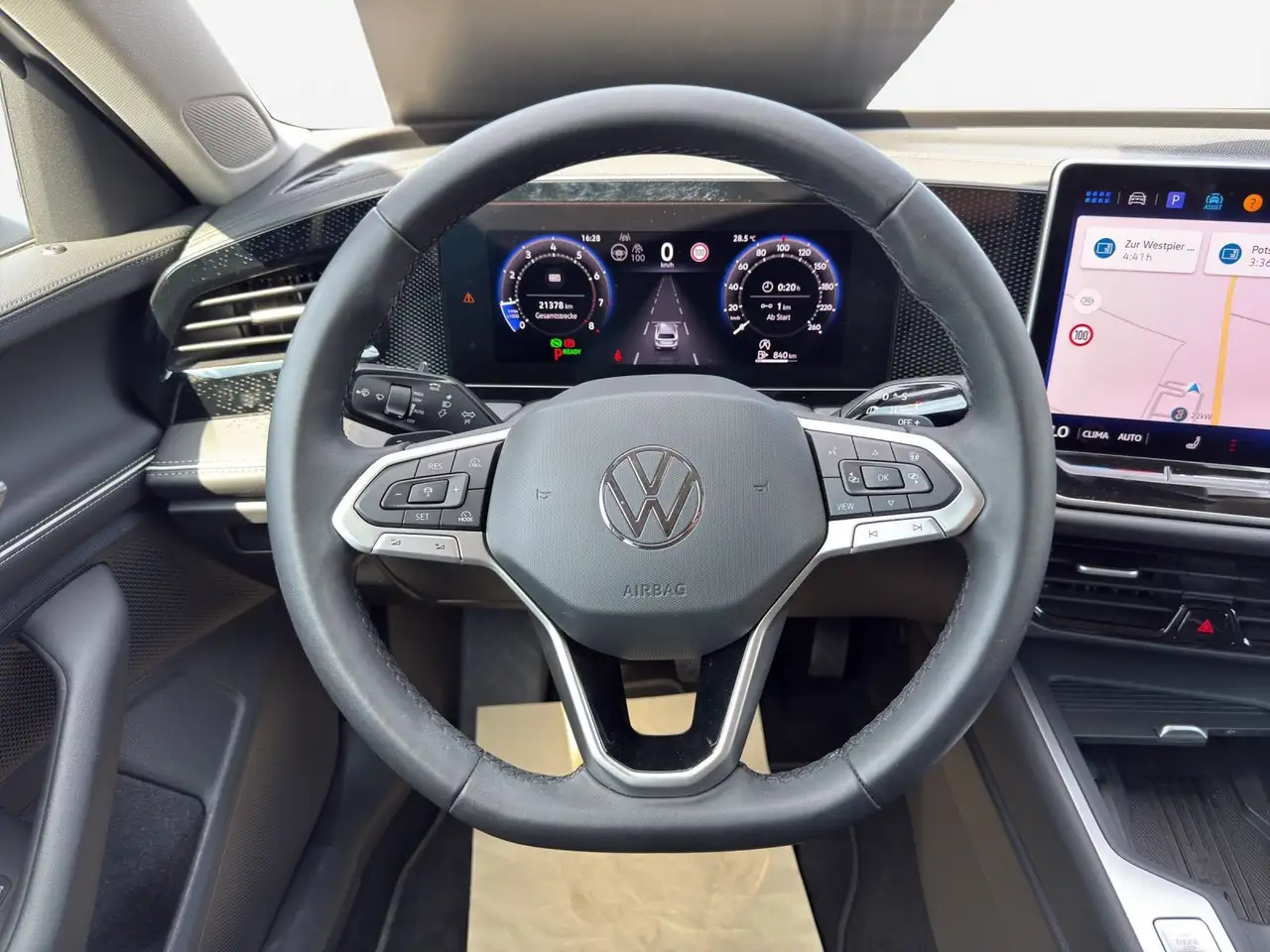 Volkswagen Passat 10