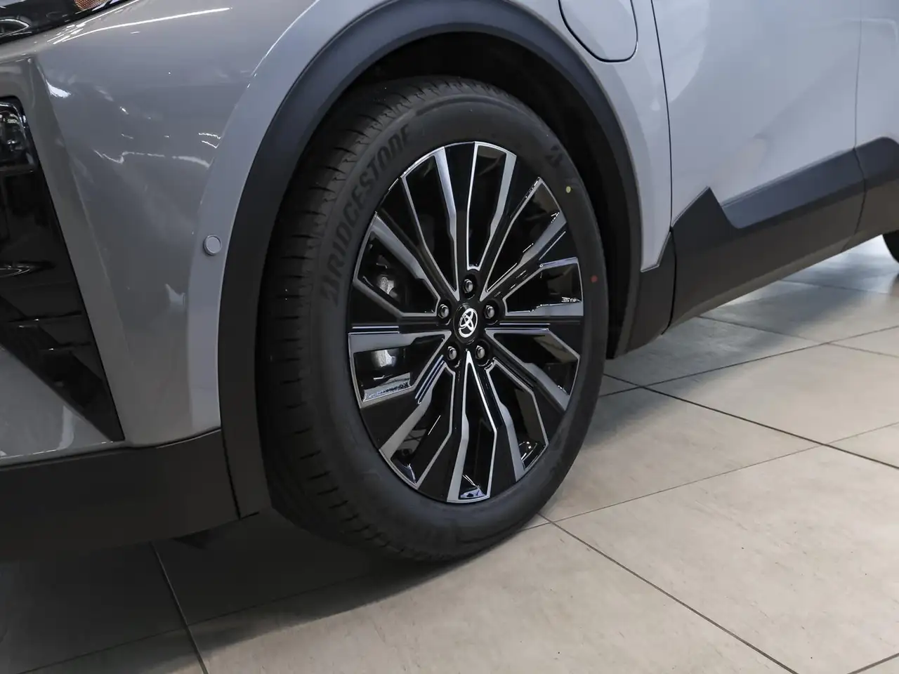 Toyota C-HR 13