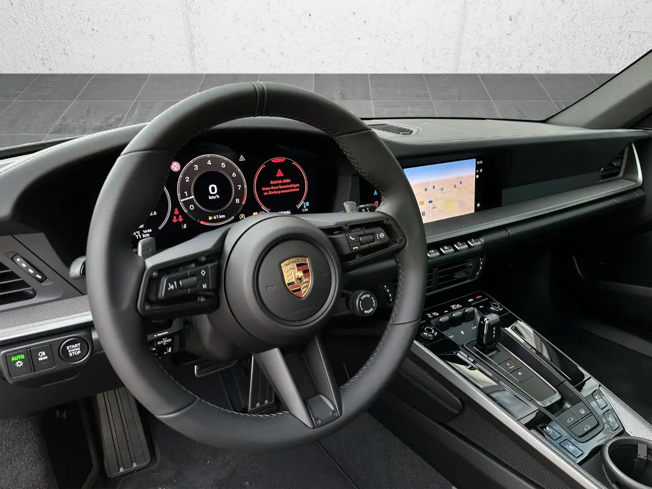 Porsche 992 911 10