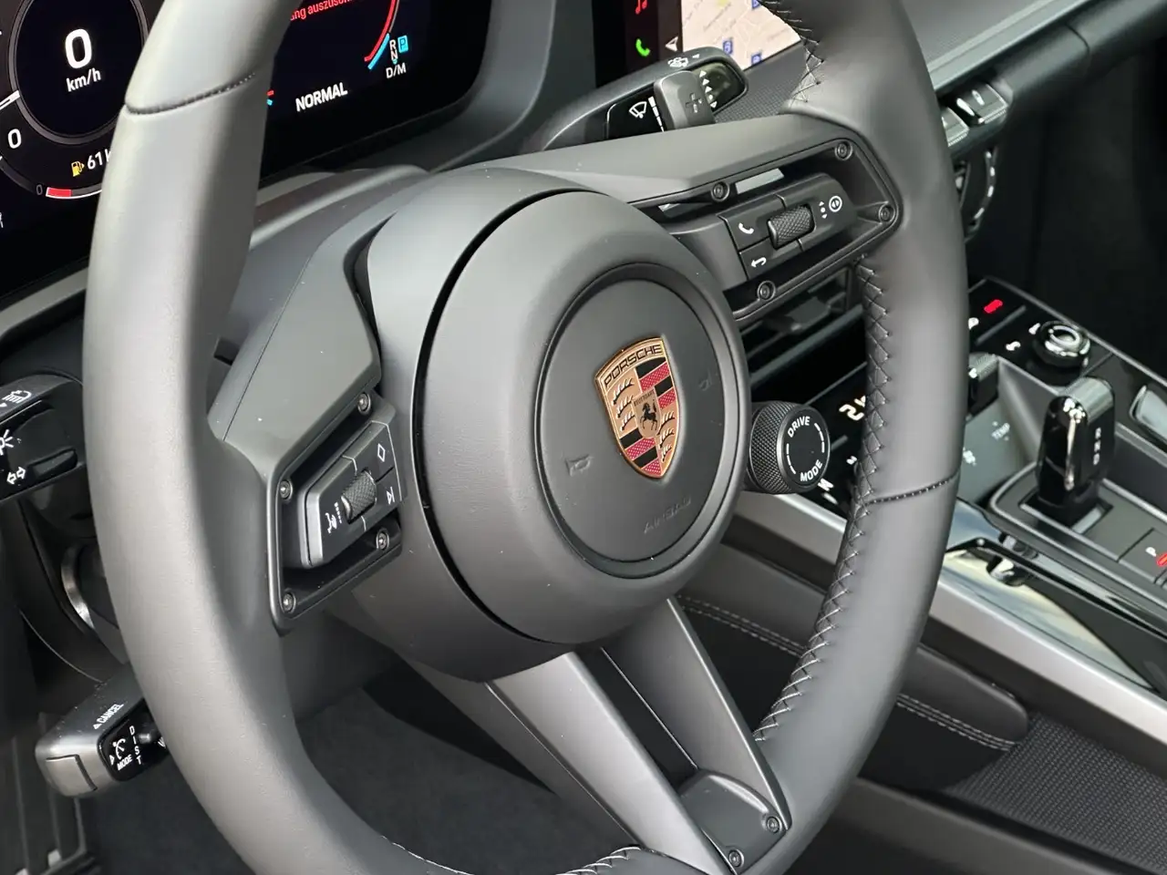 Porsche 992 911 14