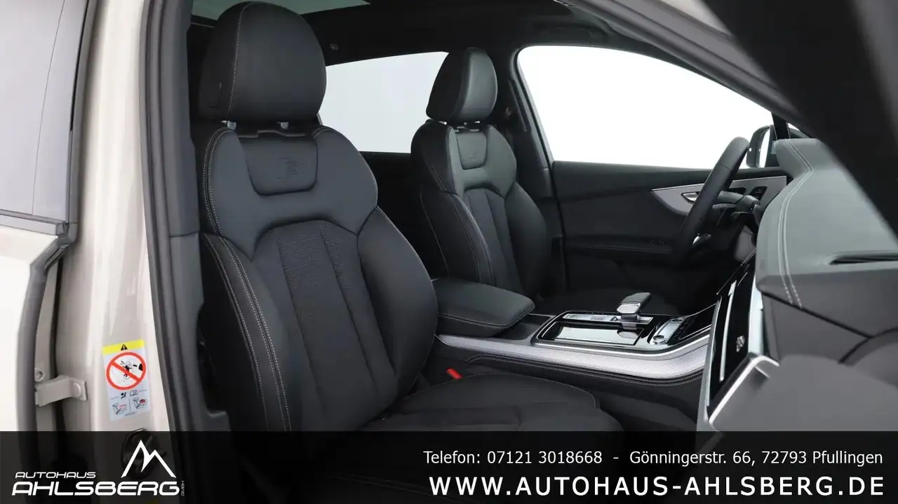 Audi Q7 12