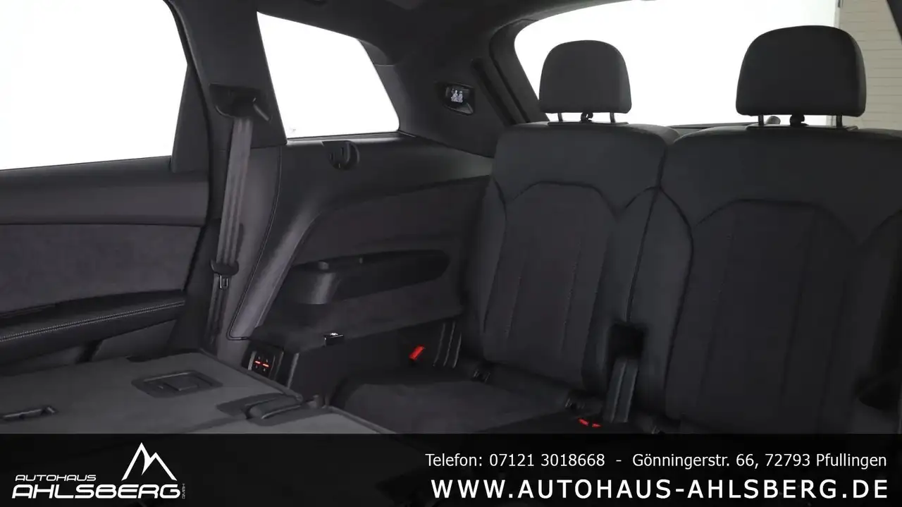 Audi Q7 15