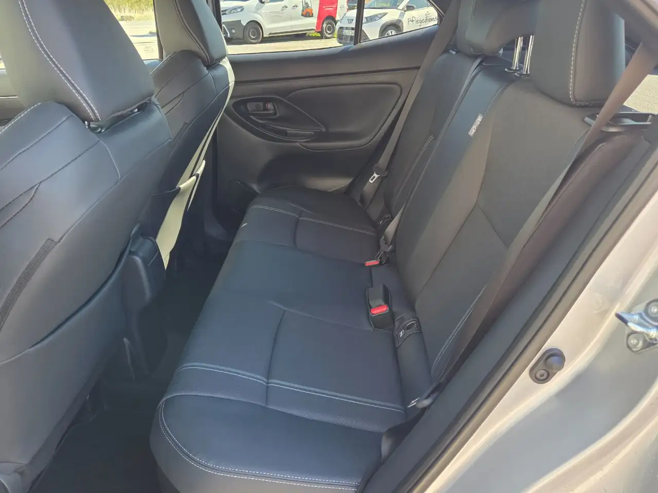 Toyota Yaris 10